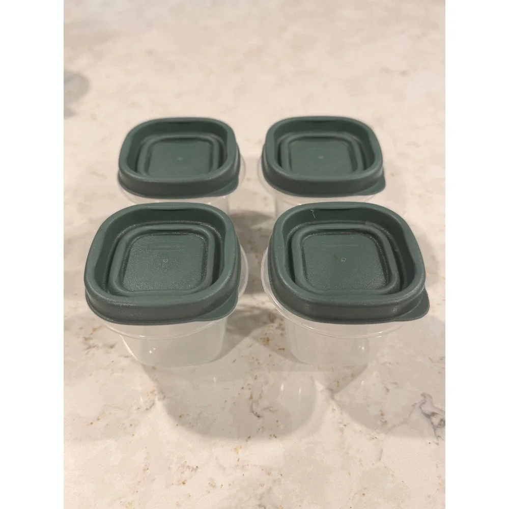 Rubbermaid TakeAlongs 4oz Small Food Storage Containers Green Lids Set of 4 7J53